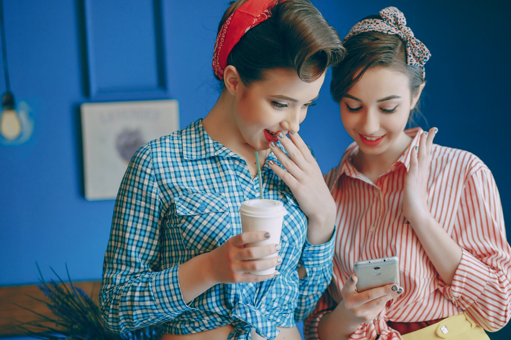 Sohbet Temalarında İçerik Yönetimi ve SEO Stratejileri